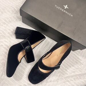 Tuckernuck Ellie Black‎ Velvet High Heels Pumps Mary Jane Size 6 holiday